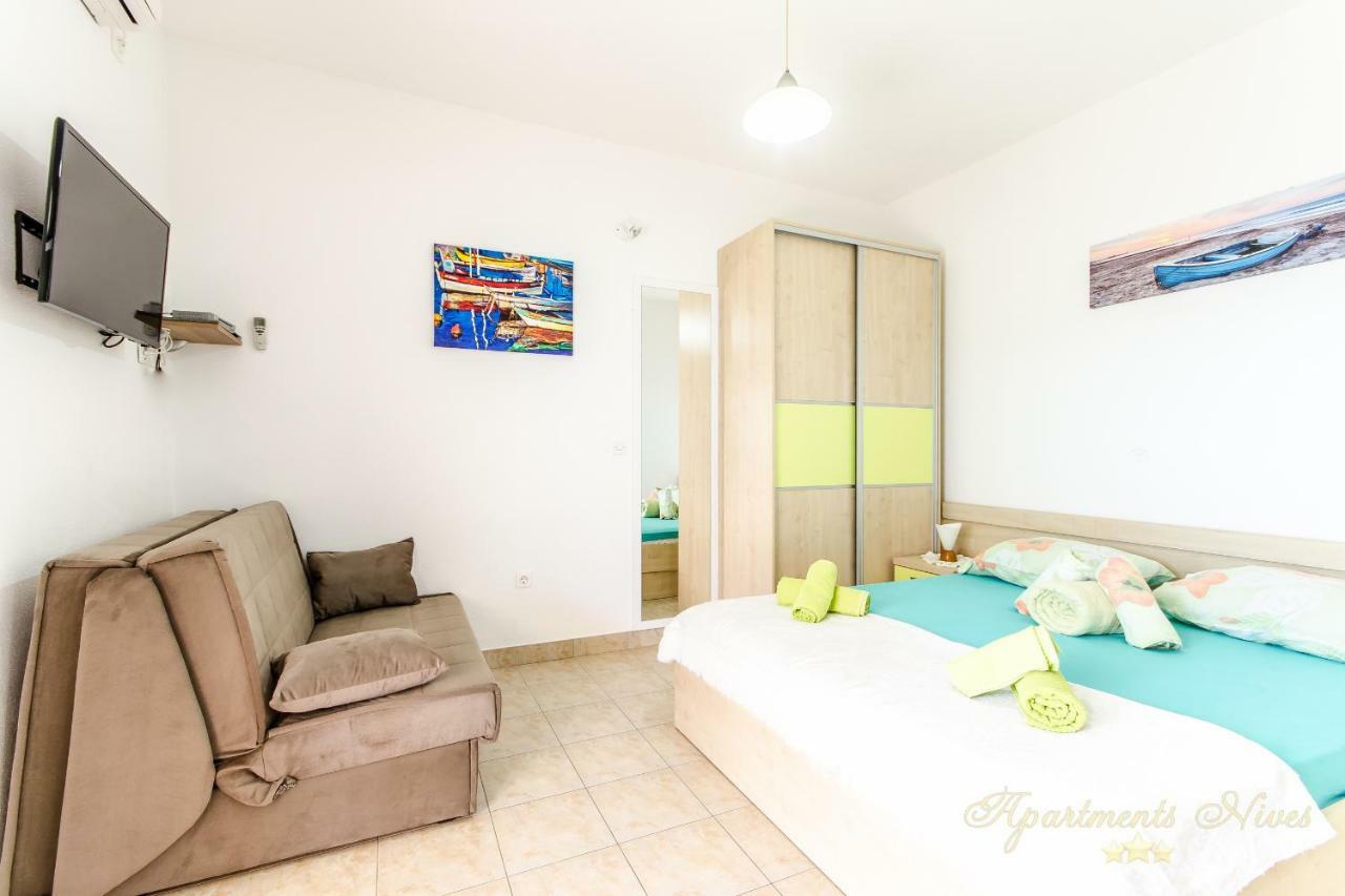 Apartments Nives Suhi Potok Jesenice  Buitenkant foto