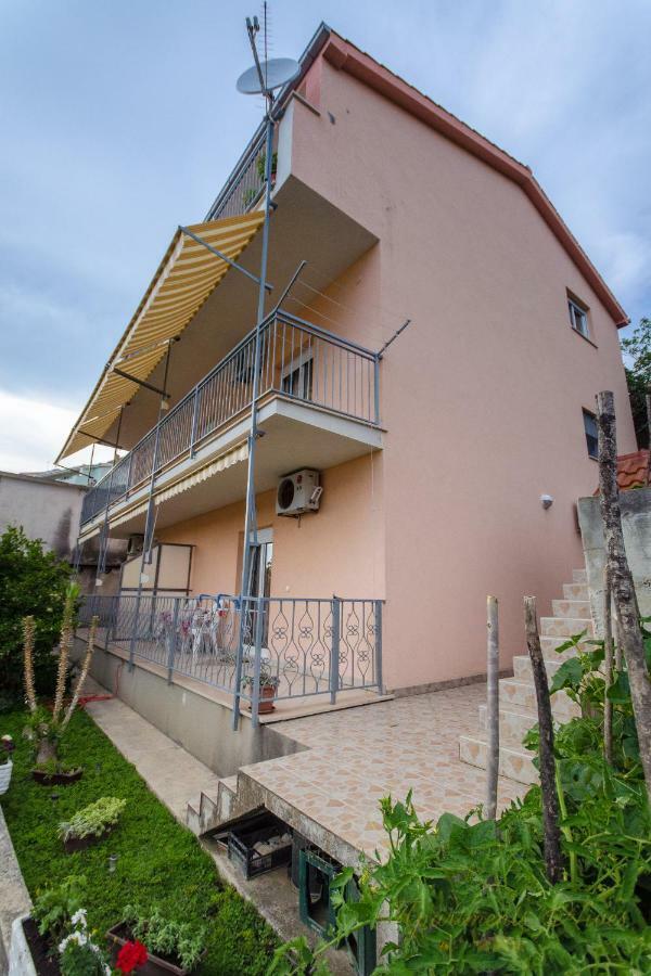 Apartments Nives Suhi Potok Jesenice  Buitenkant foto