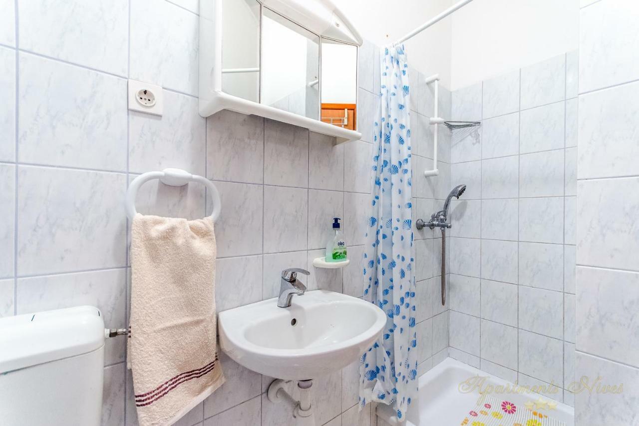 Apartments Nives Suhi Potok Jesenice  Buitenkant foto